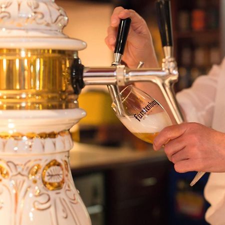 Bistro-Pension Vis-A-Vis Vohburg an der Donau Eksteriør bilde